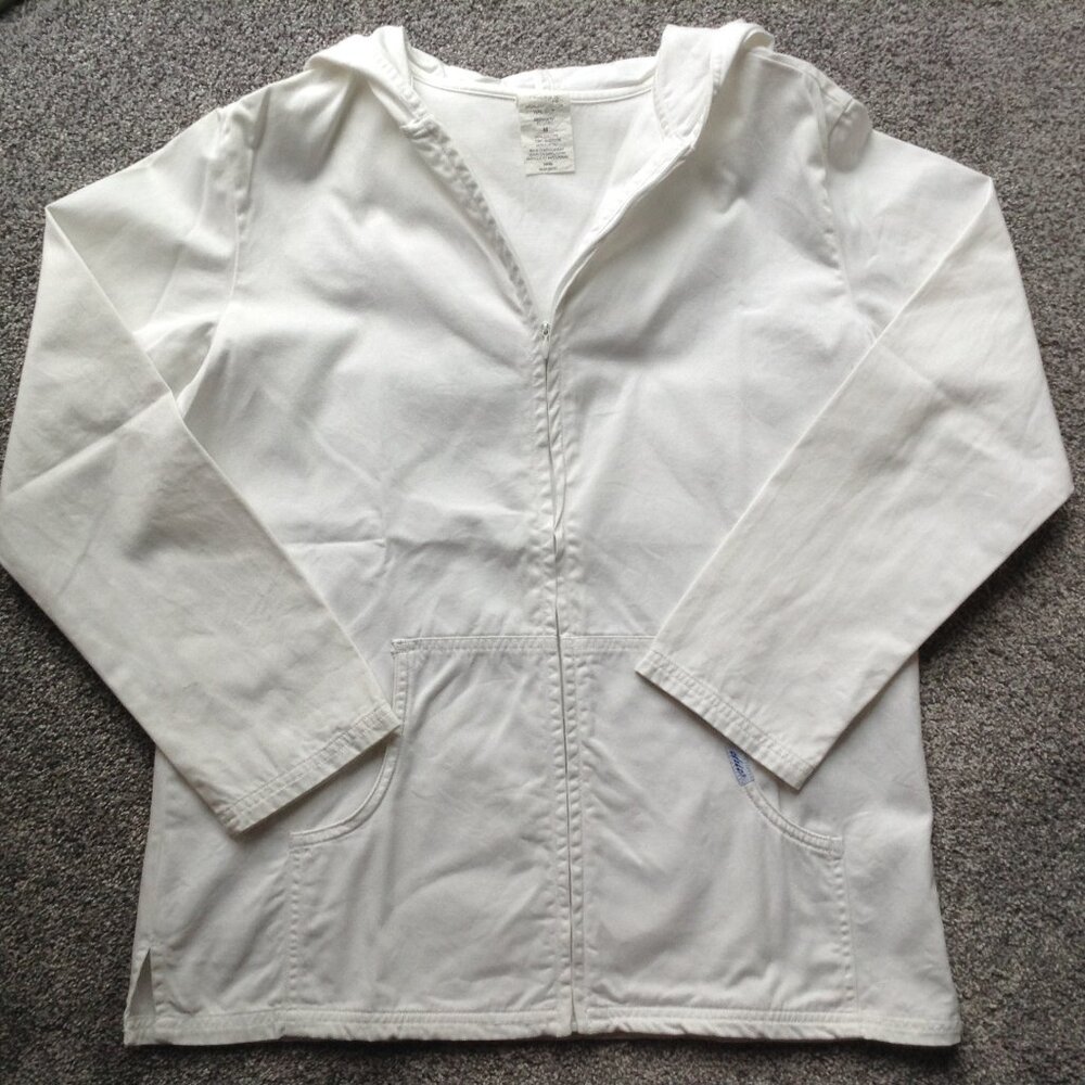 ⭐CHIC 100% COTTON ZIP-UP HOODED JACKET In White, size M⭐